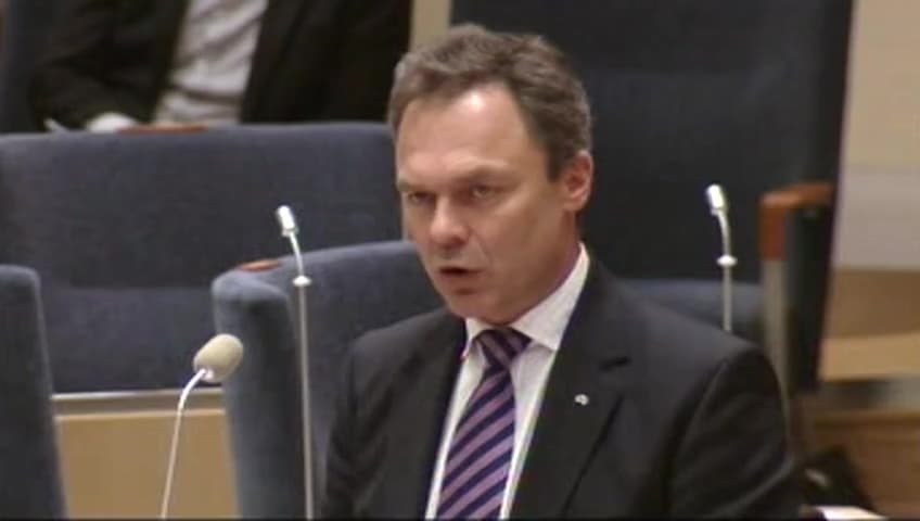 Stillbild från Interpellationsdebatt, Stora barngrupper i förskolan