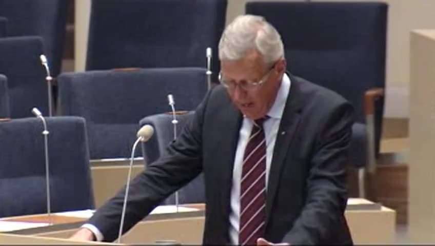Stillbild från Interpellationsdebatt, Byggande av studentbostäder och billiga hyresrätter