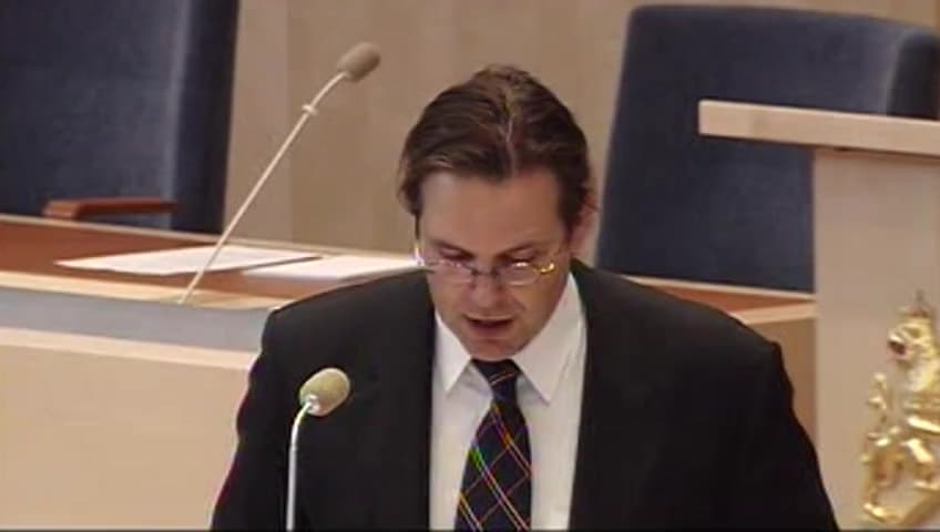 Stillbild från Interpellationsdebatt, Mögelsanering av Herrgården med nytt ROT-avdrag