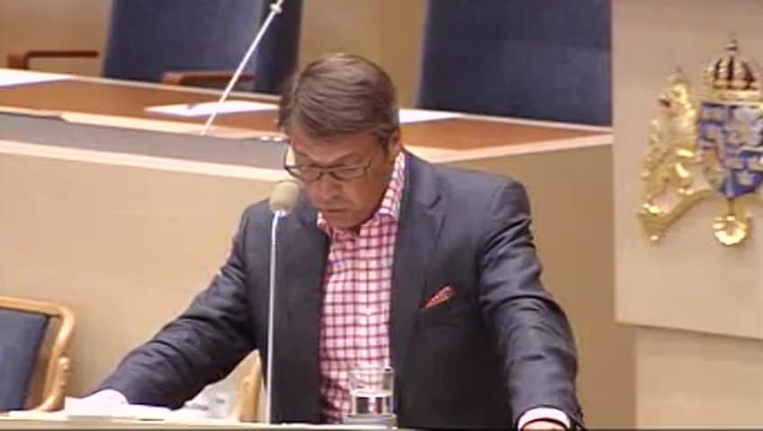 Stillbild från Interpellationsdebatt, Omskärelse av små pojkar