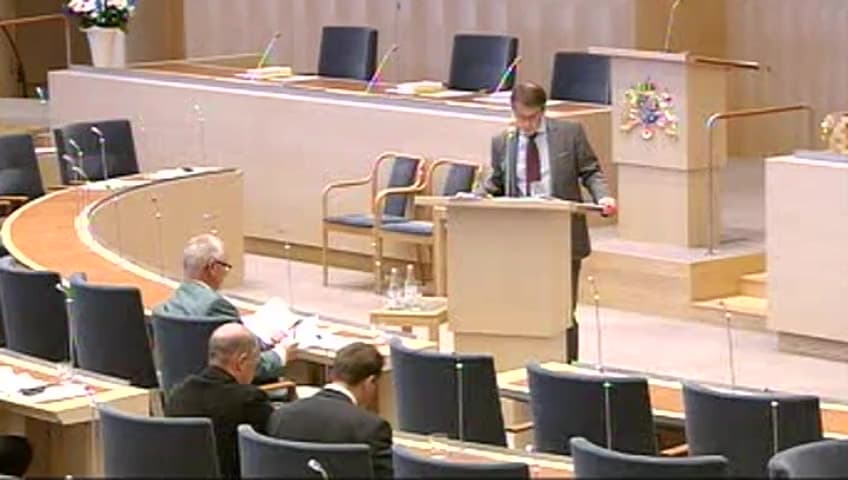Stillbild från Interpellationsdebatt, Försäljningen av apotek