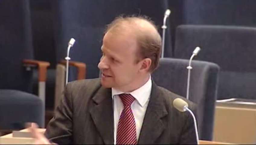 Stillbild från Interpellationsdebatt, Stödet till ensamstående föräldrar