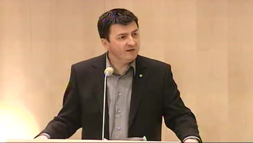 Stillbild från Debatt om förslag, Redogörelse om sänkta socialavgifter