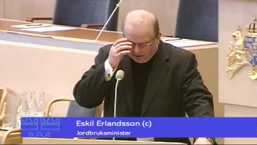 Stillbild från Interpellationsdebatt, Azofärgämnen i flera varor och produkter