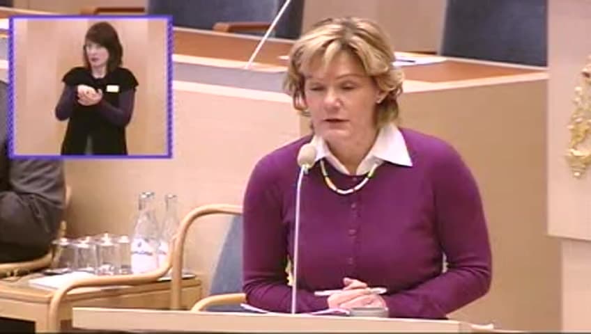 Stillbild från Interpellationsdebatt, Totalöversyn av systemet med tolk till döva, hörselskadade och dövblinda