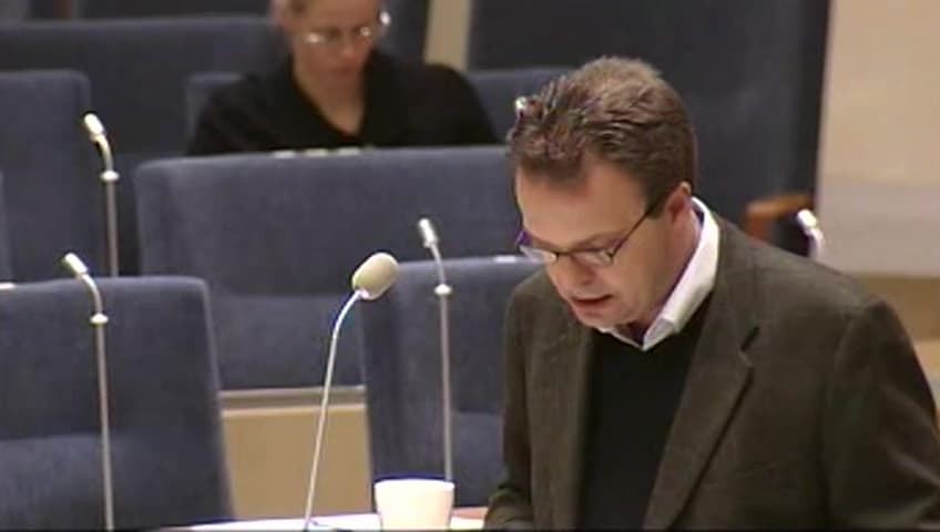 Stillbild från Interpellationsdebatt, Nytillträdande akademikers arbetsmarknad