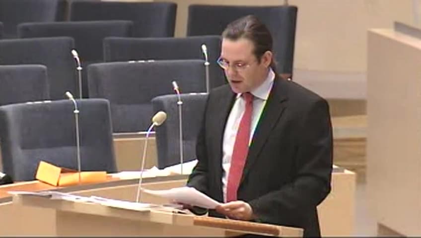 Stillbild från Interpellationsdebatt, Inkomstskillnader i Sverige