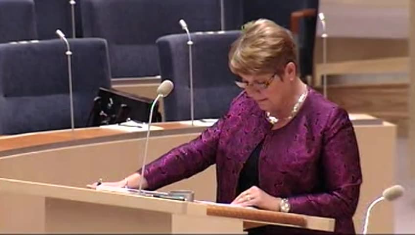 Stillbild från Interpellationsdebatt, Bonusprogram
