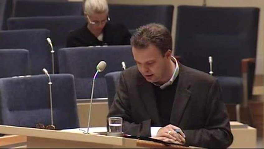 Stillbild från Interpellationsdebatt, Arbetslöshetens verkliga omfattning och krav på arbetsgivaren