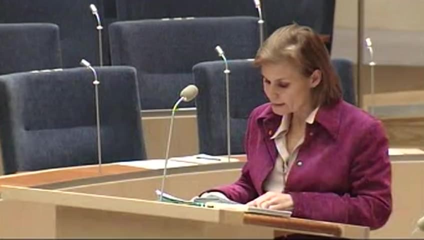 Stillbild från Interpellationsdebatt, Räddningspaket för världens fattiga