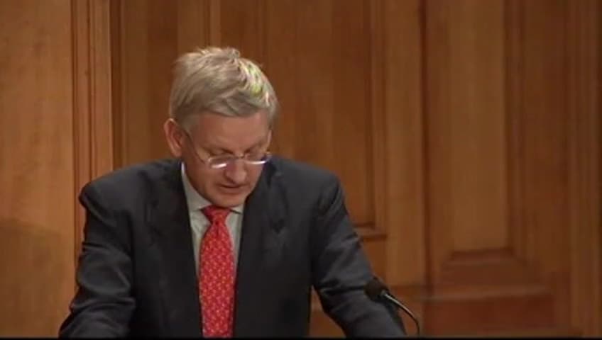 Stillbild från Interpellationsdebatt, Efterlysning av Sudans president