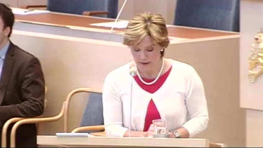 Stillbild från Interpellationsdebatt, Värdig äldreomsorg för homo- och bisexuella