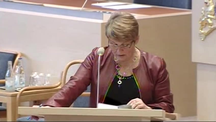 Stillbild från Interpellationsdebatt, Vd-bonus och de statliga företagens utveckling