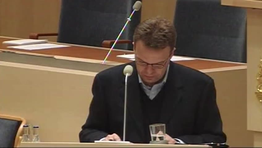 Stillbild från Interpellationsdebatt, Utvecklingen av antalet otrygga anställningar