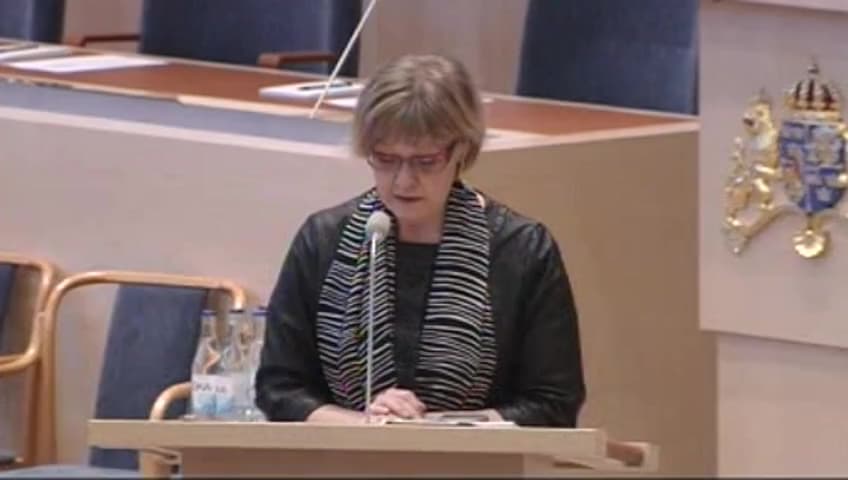 Stillbild från Interpellationsdebatt, Krav på vinterdäck även för tunga fordon
