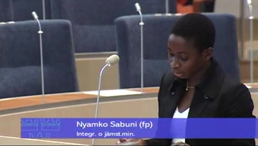 Stillbild från Interpellationsdebatt, Stöd till avhoppare från rasistiska rörelser