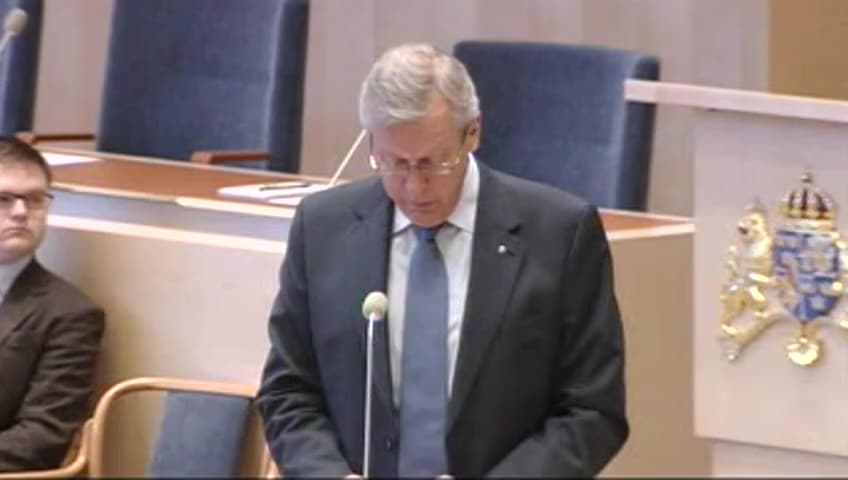 Stillbild från Interpellationsdebatt, Föräldrar som inte orkar med sin föräldraroll