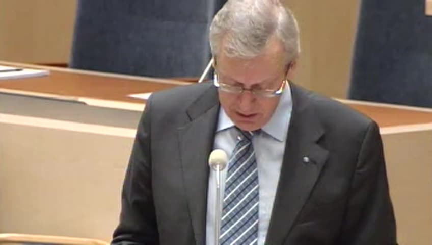Stillbild från Interpellationsdebatt, Ulrica Schenströms avgångsvederlag