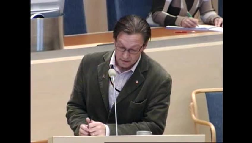 Stillbild från Interpellationsdebatt, Bättre äldreomsorg för döva, dövblinda och hörselskadade