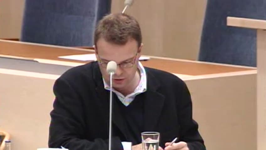 Stillbild från Interpellationsdebatt, Slavliknande förhållanden på svensk arbetsmarknad 