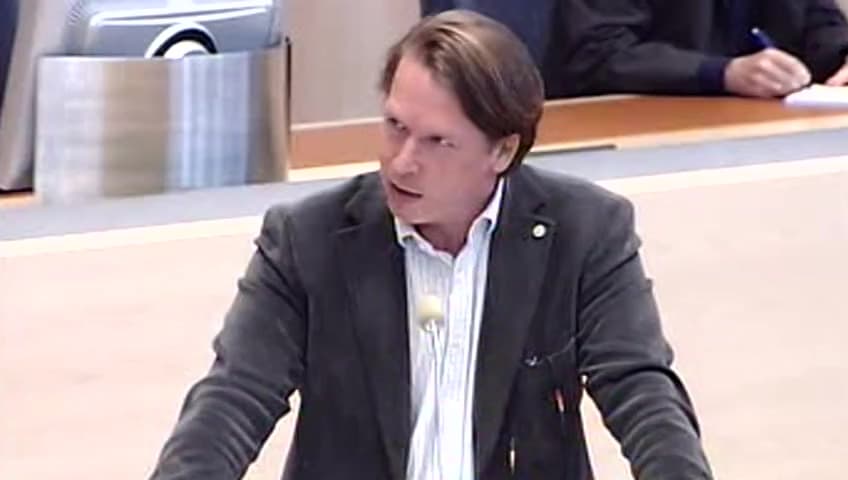Stillbild från Interpellationsdebatt, Genuspedagoger och jämställdhet i skolan