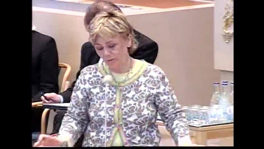 Stillbild från Interpellationsdebatt, Sekretessen i samverkansgrupper