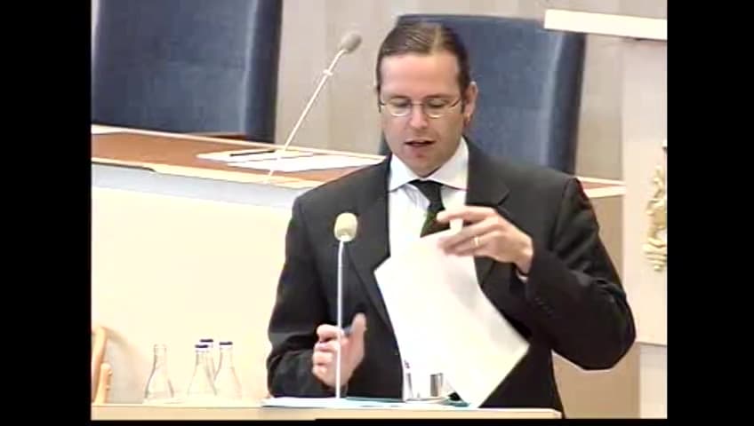 Stillbild från Interpellationsdebatt, Likabehandling av sjö- och landanställda 