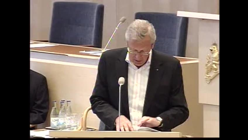 Stillbild från Interpellationsdebatt, Tvärstopp för nya hyreslägenheter