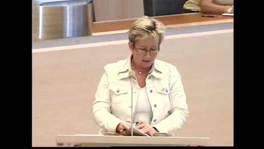 Stillbild från Interpellationsdebatt, Brist på insatser till arbetslösa