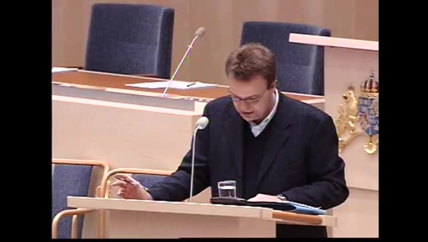 Stillbild från Interpellationsdebatt, Ökande inkomstskillnader mellan kvinnor och män