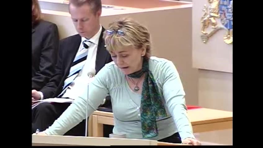 Stillbild från Interpellationsdebatt, Rätten att skilja sig