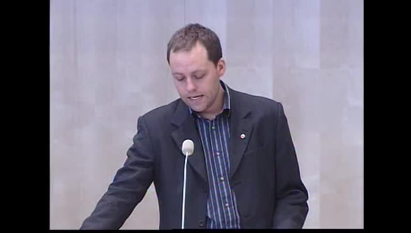 Stillbild från Debatt om förslag, Särskild utlänningskontroll