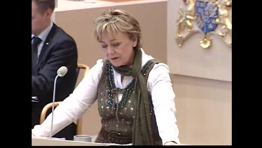 Stillbild från Interpellationsdebatt, Public service-bolagens uppdrag
