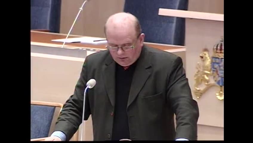 Stillbild från Interpellationsdebatt, Livskraftiga vargstammar
