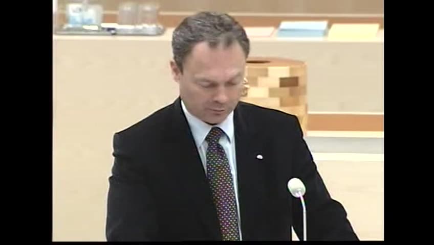 Stillbild från Interpellationsdebatt, Åtgärder för att skollagen även ska gälla fritids