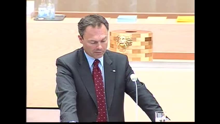 Stillbild från Interpellationsdebatt, Skolans läroböcker