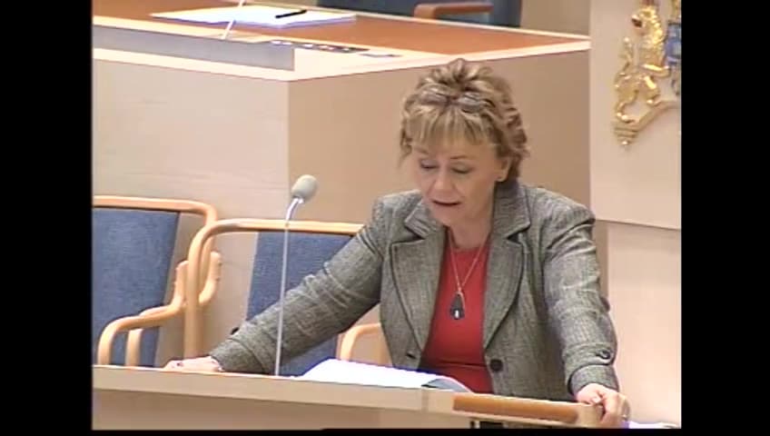 Stillbild från Interpellationsdebatt, Nedlagd utredning om polisutbildning