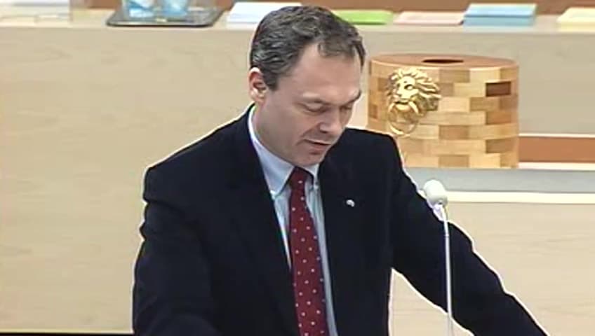 Stillbild från Interpellationsdebatt, Möjligheten att förlägga skolavslutning till kyrkolokal