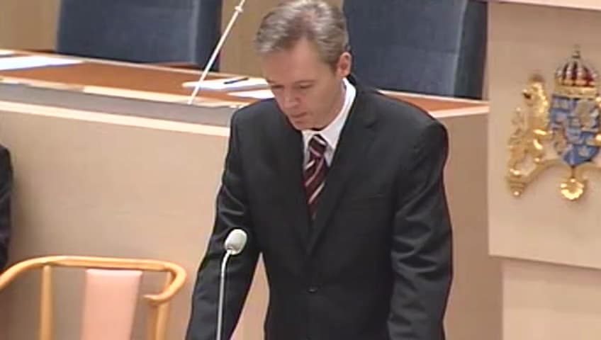 Stillbild från Interpellationsdebatt, Försvagande av Sveriges konkurrenskraft