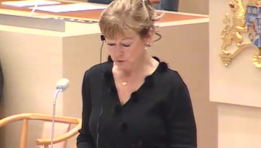Stillbild från Interpellationsdebatt, Kulturarbetarnas försämrade villkor