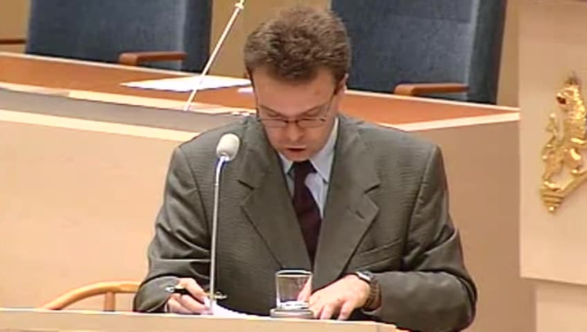 Stillbild från Interpellationsdebatt, Krav på kollektivavtal