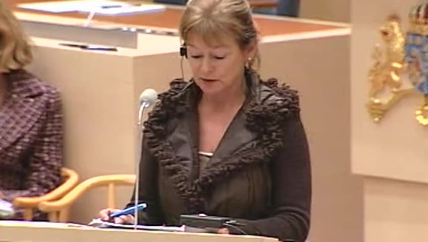 Stillbild från Interpellationsdebatt, Regeringens strypning av mångfalden i medierna