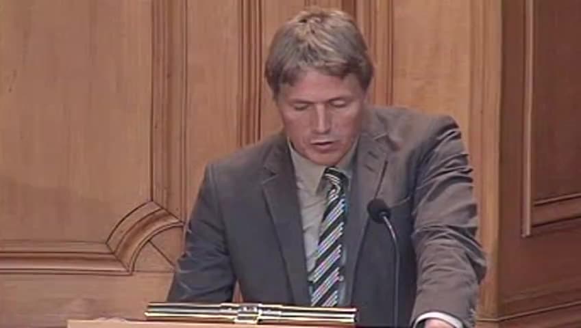 Stillbild från Interpellationsdebatt, Användning av den särskilda beredskapspolisen