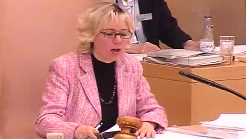 Stillbild från Debatt om förslag, Museer och utställningar