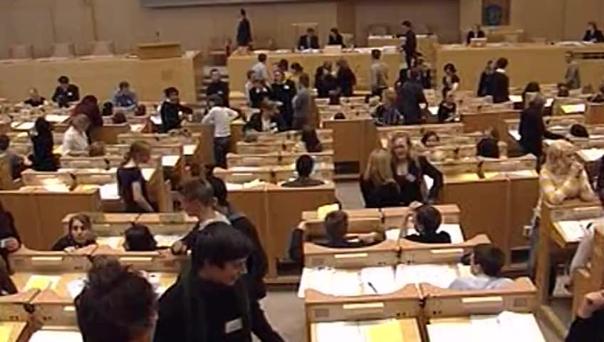 Stillbild från Frågestund, Frågestund