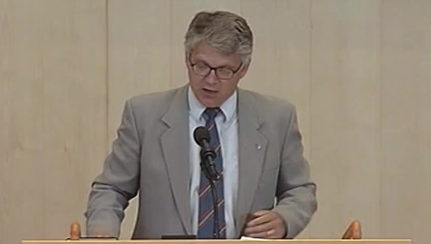 Stillbild från Debatt om förslag, Redovisning       av       könsfördelningen      iföretagsledningar