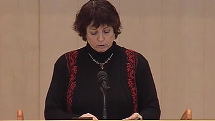 Stillbild från Debatt om förslag, Styrning av försvarets fastigheter ochanläggningar (förs. 2002/03:RR7)