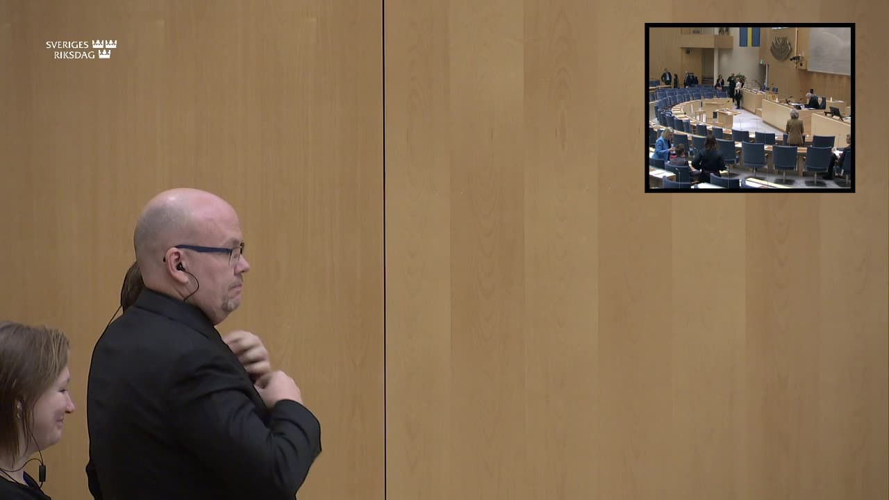 Stillbild från Partiledardebatt, EU-politisk partiledardebatt - teckenspråkstolkad