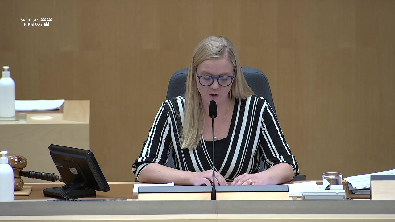 Stillbild från Frågestund, Frågestund