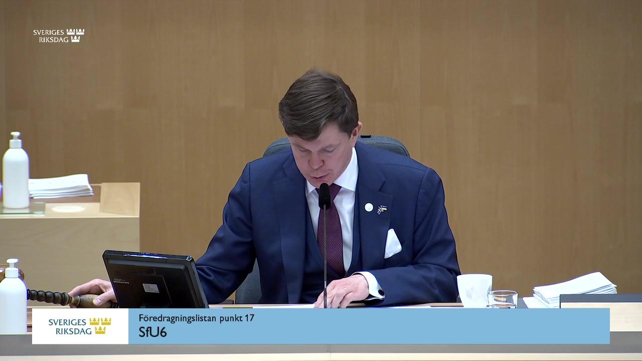 Stillbild från Debatt om förslag, Anmälan av föreskrifter om att ytterligare kategorier av fördrivna personer ska ges tillfälligt skydd